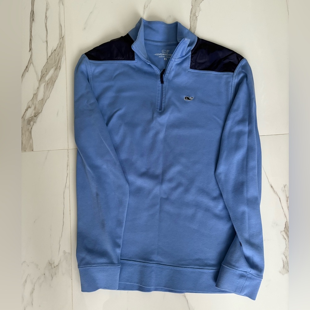 Vineyard Vines Woman’s Quarter Zip sweatshirt top NWOT Blue XS